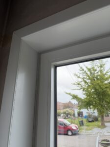 Installation complète finitions intérieures pvc blanc